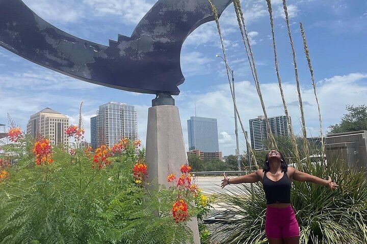 Groovy Garland Scavenger Hunt - Photo 1 of 3